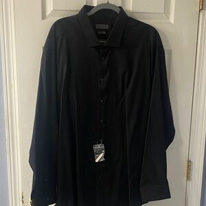Calvin Klein Collection Men's Classic Black Button-Down Shirt